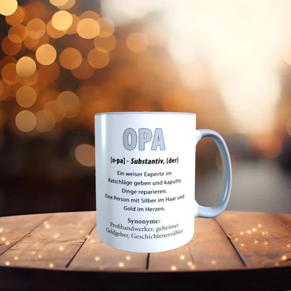 Definition Opa Tasse in grau mit dem Spruch - Ein weiser Experte im Ratschlaege geben und kaputte Dinge reparieren. Eine Person mit Silber im Haar und Gold im Herzen.