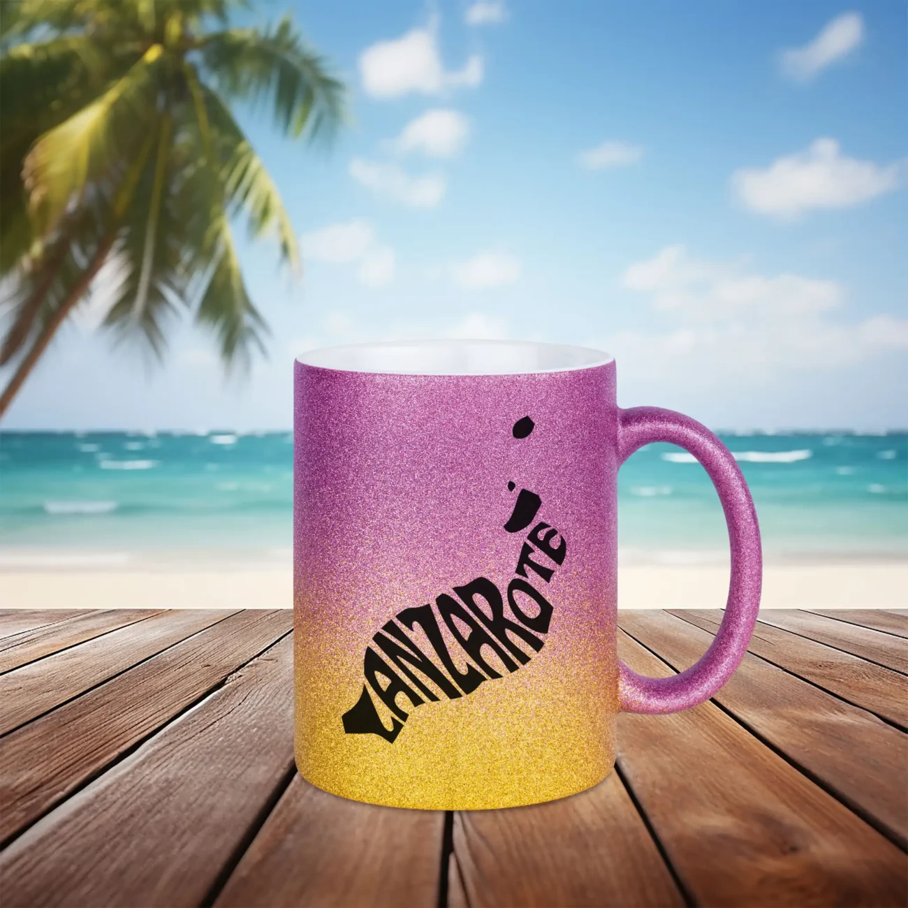 Glitzertasse Lanzarote in gold-lila mit dem Schriftzug Lanzarote in Inselform